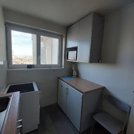 With Tour Eiffel View And Montmartre Appartement Paris