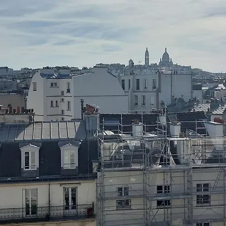 Apartment With Tour Eiffel View And Montmartre *